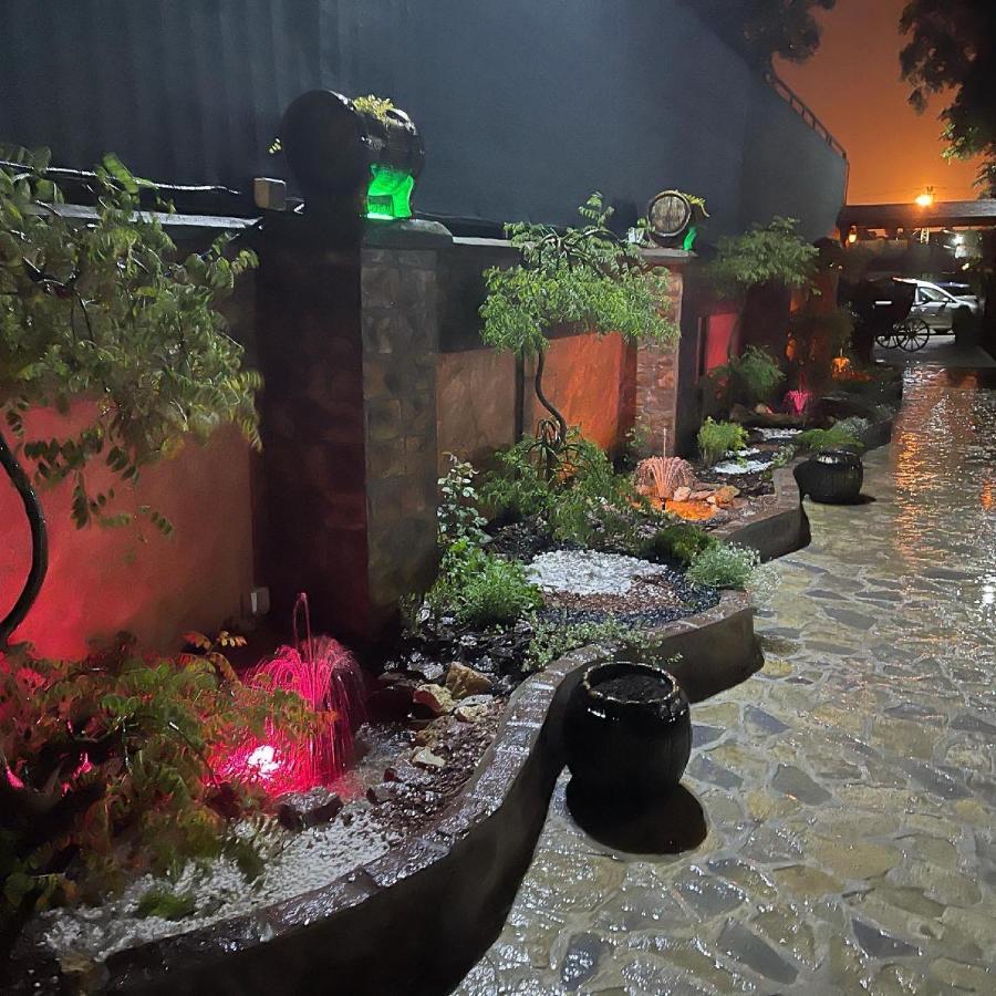 Каштел Pancevo Hotell Exteriör bild