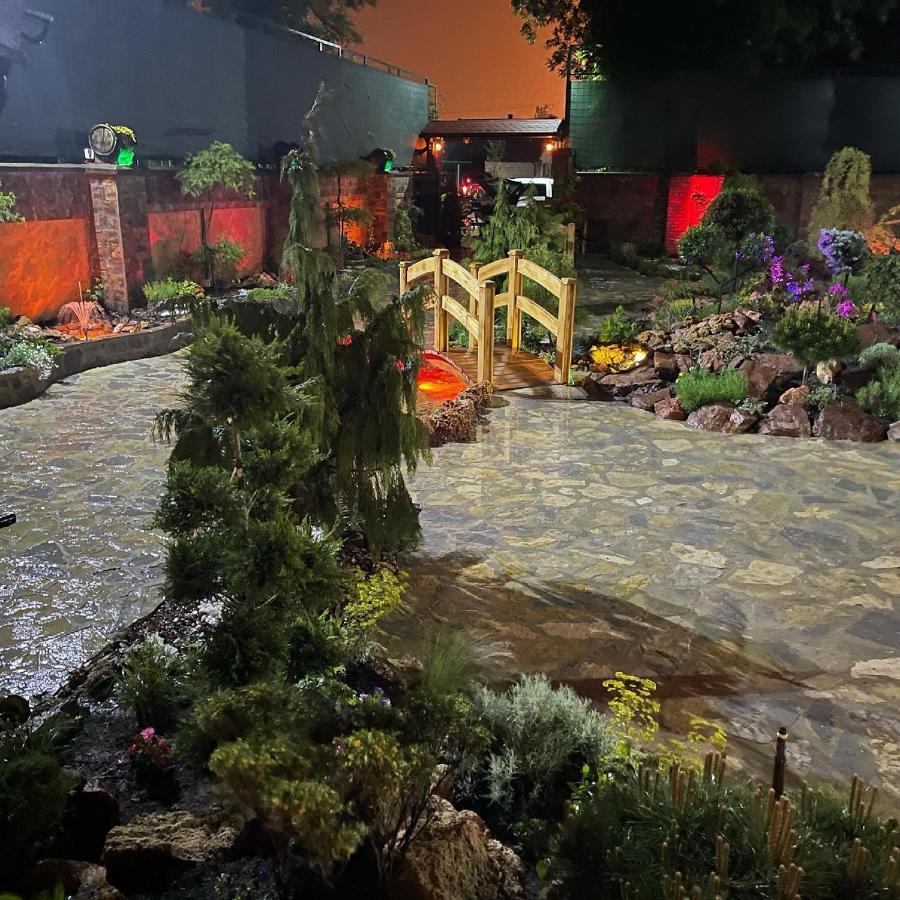 Каштел Pancevo Hotell Exteriör bild