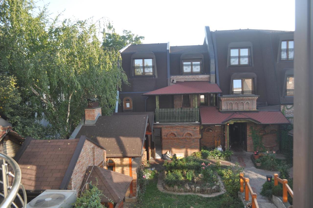 Каштел Pancevo Hotell Exteriör bild